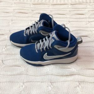 Boys High Top Nike